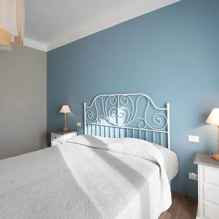 Victoria Lucus Bormani Diano Marina