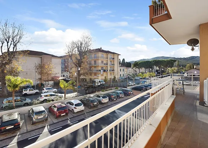 Victoria Lucus Bormani